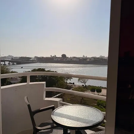 Comfort - Bay View Access - 500 Mbps Wifi - Near Getsemaní *
