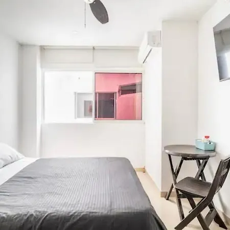 Habitación en casa particular Comfort - Bay View Access - 500 Mbps Wifi - Near Getsemaní